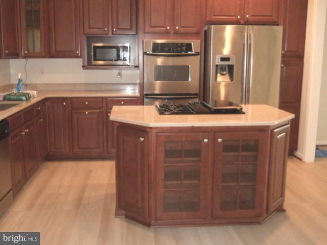 2807 CORNET CT, Silver Spring, MD 20904