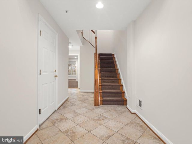 2807 CORNET CT, Silver Spring, MD 20904