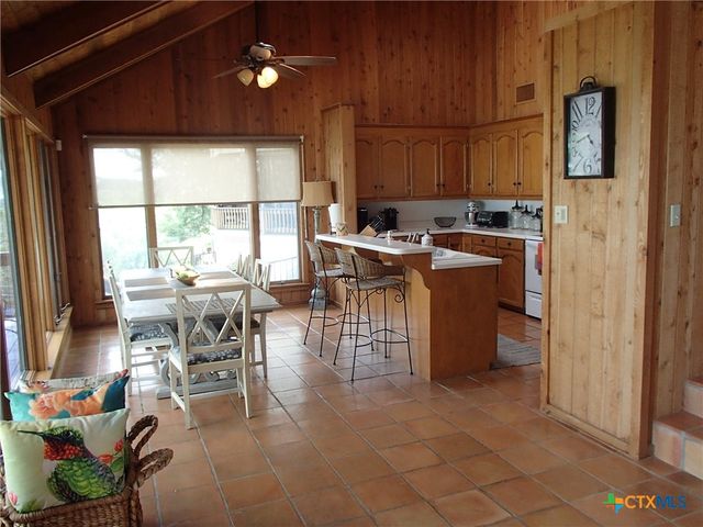 1603 W Lakeside Drive, Canyon Lake, TX 78133