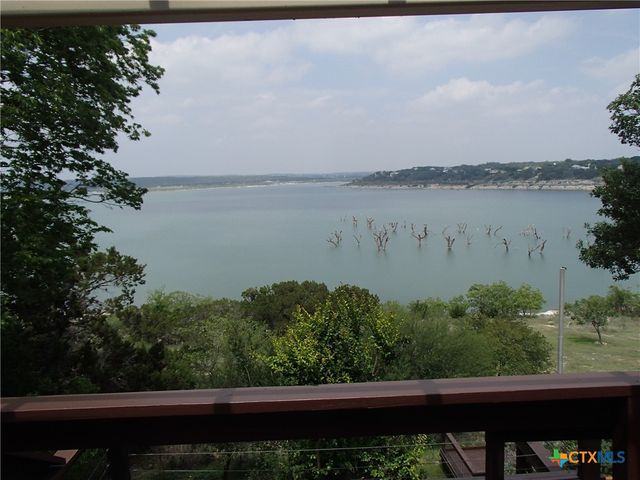 1603 W Lakeside Drive, Canyon Lake, TX 78133