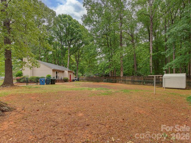 10200 Cairnsmore Place, Mint Hill, NC 28227