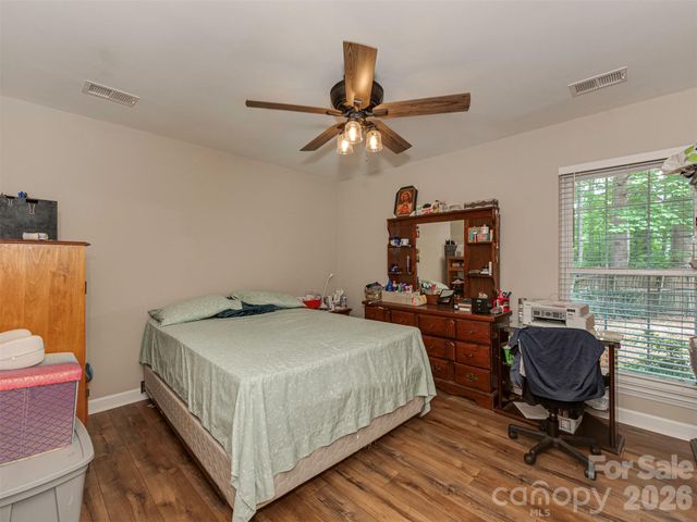 10200 Cairnsmore Place, Mint Hill, NC 28227