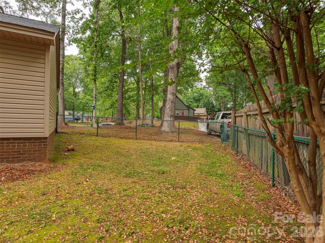 10200 Cairnsmore Place, Mint Hill, NC 28227