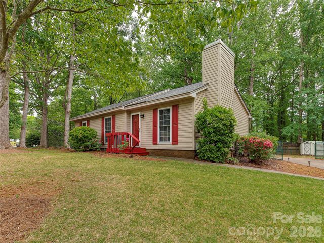 10200 Cairnsmore Place, Mint Hill, NC 28227