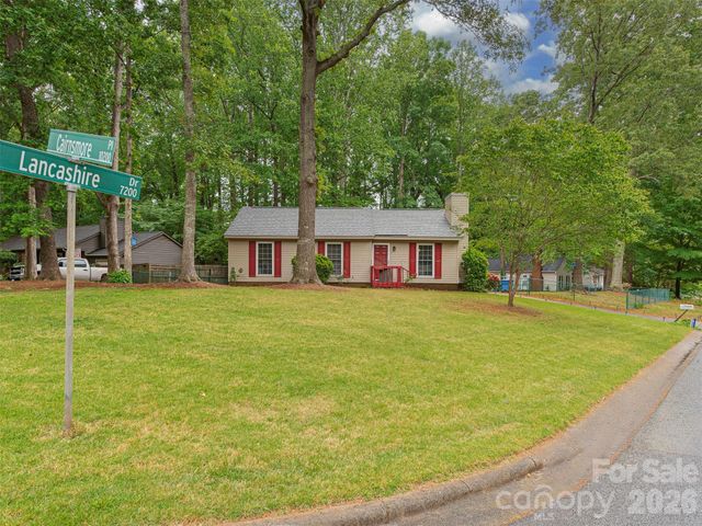 10200 Cairnsmore Place, Mint Hill, NC 28227