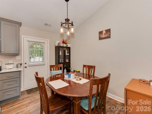 10200 Cairnsmore Place, Mint Hill, NC 28227