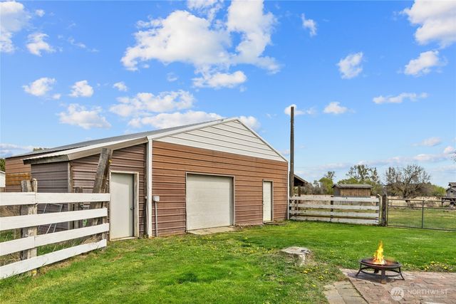 700 N Pierce Street, Kittitas, WA 98934