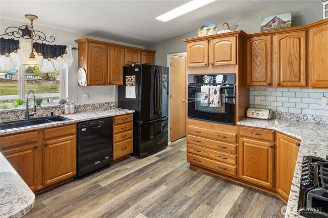 700 N Pierce Street, Kittitas, WA 98934