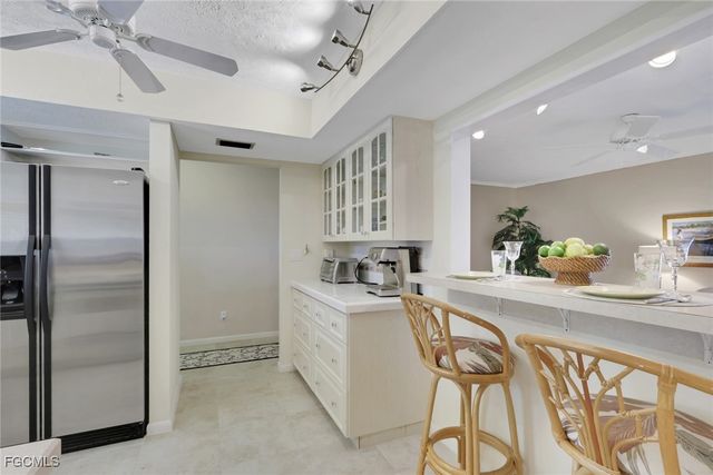 1705 Beach PKWY 206, Cape Coral, FL 33904