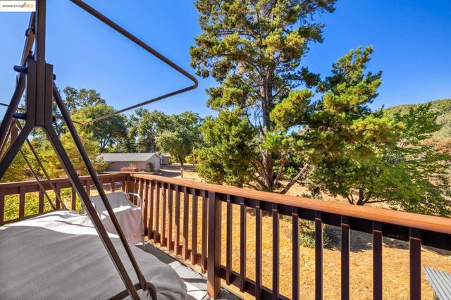 16641 Buckhorn Mountain Rd, Sonora, CA 95370