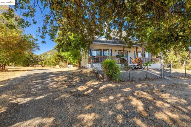 16641 Buckhorn Mountain Rd, Sonora, CA 95370