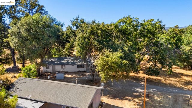 16641 Buckhorn Mountain Rd, Sonora, CA 95370