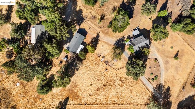16641 Buckhorn Mountain Rd, Sonora, CA 95370