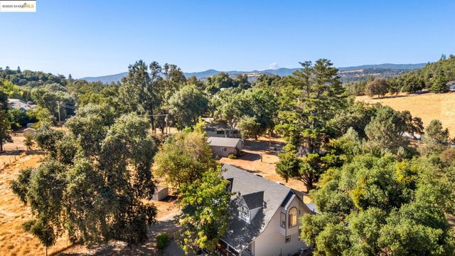 16641 Buckhorn Mountain Rd, Sonora, CA 95370