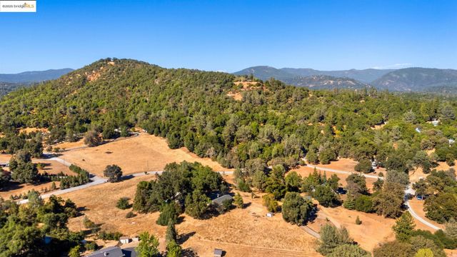 16641 Buckhorn Mountain Rd, Sonora, CA 95370