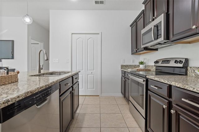 1264 SEBURN ROAD, Apopka, FL 32703