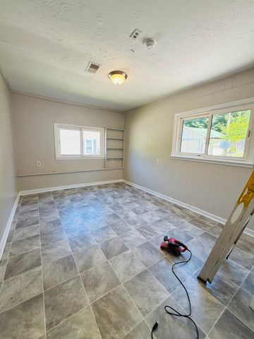 3051 Cane Ridge Road, Paris, KY 40361