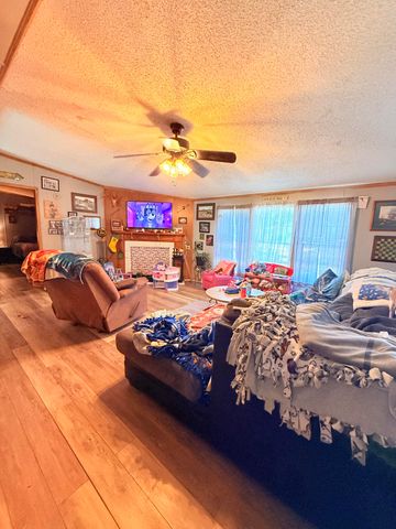 3051 Cane Ridge Road, Paris, KY 40361