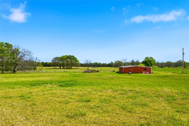 557 FM 196, Pattonville, TX 75468