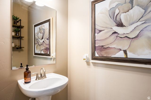 10399 S TOPVIEW RD, South Jordan, UT 84009