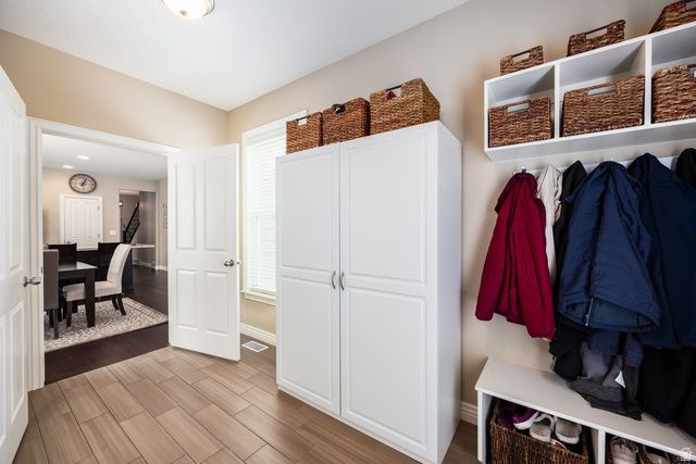 10399 S TOPVIEW RD, South Jordan, UT 84009