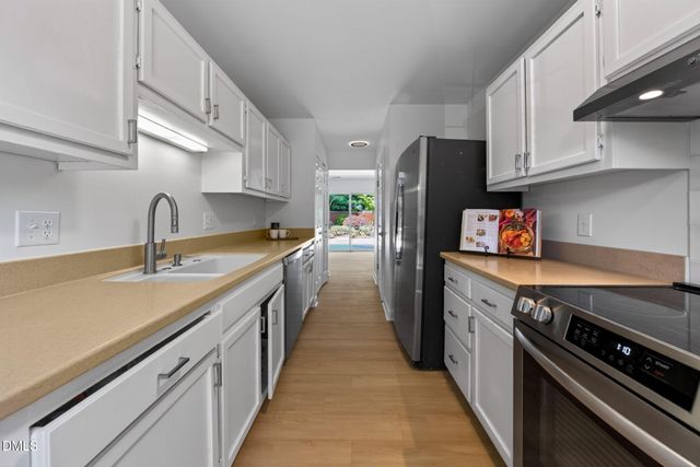 218 Rosebrooks Drive, Cary, NC 27513