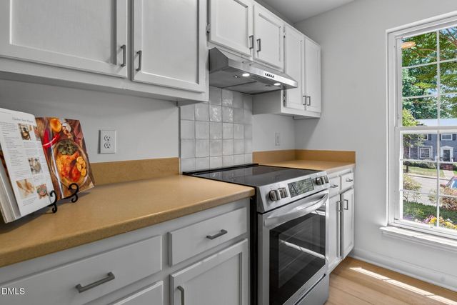 218 Rosebrooks Drive, Cary, NC 27513