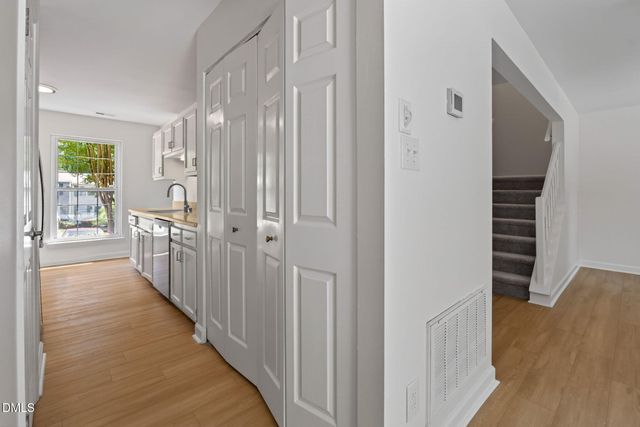 218 Rosebrooks Drive, Cary, NC 27513