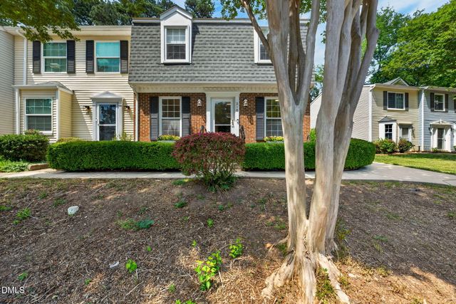 218 Rosebrooks Drive, Cary, NC 27513