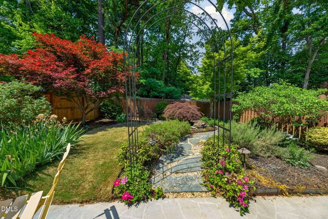 218 Rosebrooks Drive, Cary, NC 27513