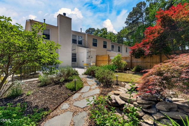 218 Rosebrooks Drive, Cary, NC 27513