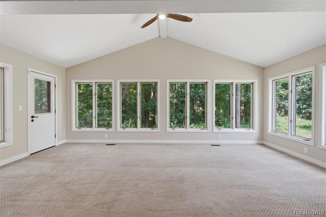 5336 Urbana Drive, Brighton, MI 48116