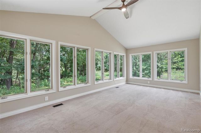 5336 Urbana Drive, Brighton, MI 48116