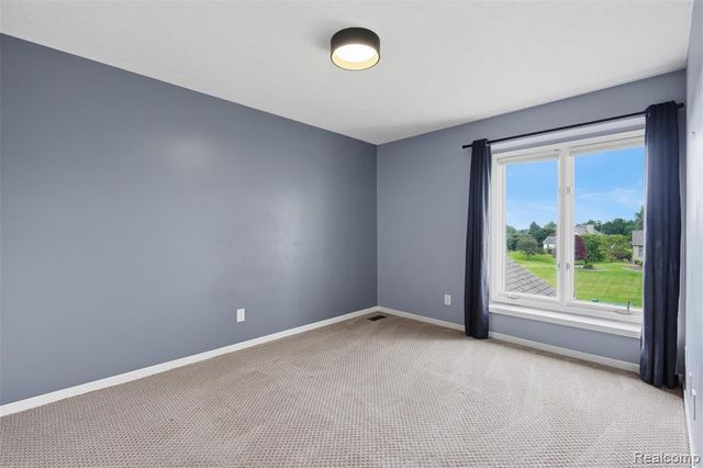 5336 Urbana Drive, Brighton, MI 48116