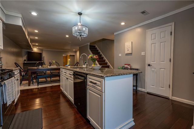 1546 Creekside Road, Whitehall Twp, PA 18052