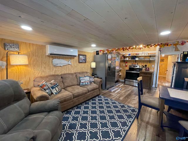 805 Pine Cone Street, Leesburg, AL 35983