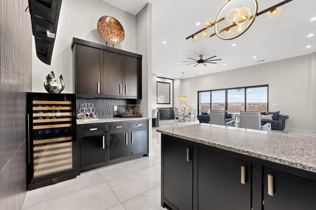 6500 KIMMICK Drive NW, Albuquerque, NM 87120