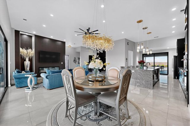 6500 KIMMICK Drive NW, Albuquerque, NM 87120