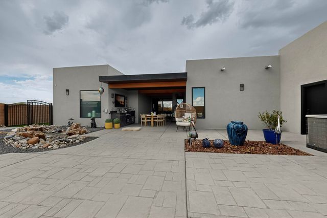 6500 KIMMICK Drive NW, Albuquerque, NM 87120