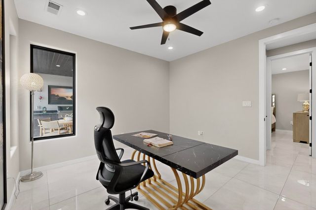 6500 KIMMICK Drive NW, Albuquerque, NM 87120