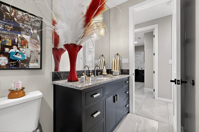 6500 KIMMICK Drive NW, Albuquerque, NM 87120