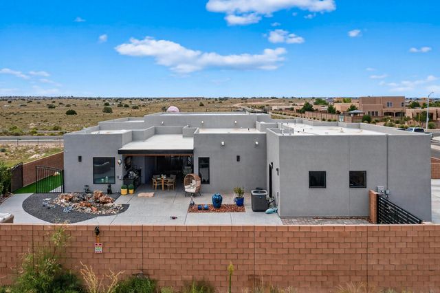 6500 KIMMICK Drive NW, Albuquerque, NM 87120