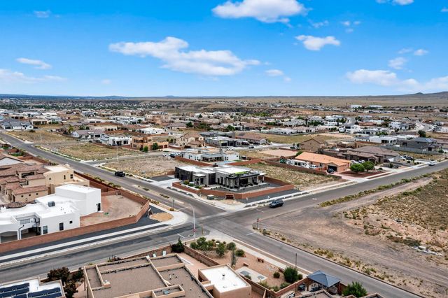 6500 KIMMICK Drive NW, Albuquerque, NM 87120