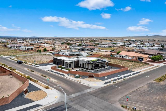 6500 KIMMICK Drive NW, Albuquerque, NM 87120