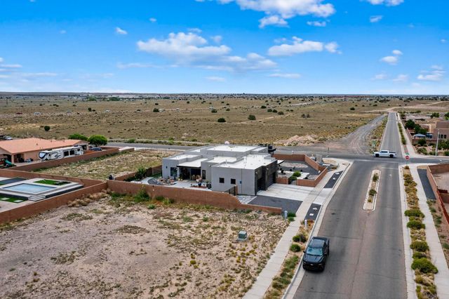 6500 KIMMICK Drive NW, Albuquerque, NM 87120