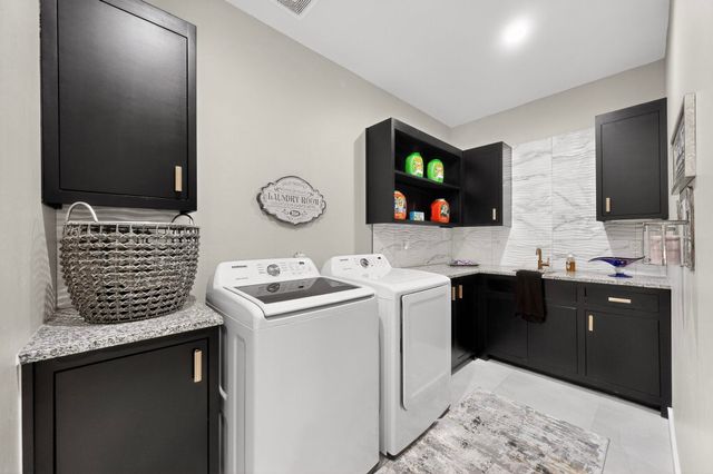 6500 KIMMICK Drive NW, Albuquerque, NM 87120