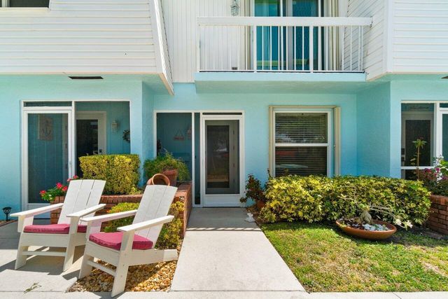 842 SE 19th Avenue 103, Deerfield Beach, FL 33441