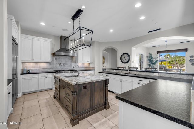 6615 N 39TH Way, Paradise Valley, AZ 85253