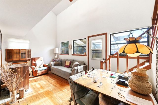 12424 Fitzhugh RD, Austin, TX 78736