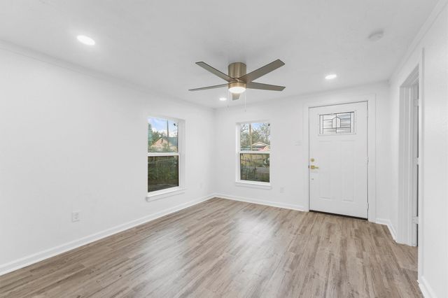 1509 Stanton Drive, Alvin, TX 77511